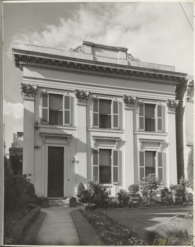 116 Wellington Pde, [East Melbourne], 1941–43