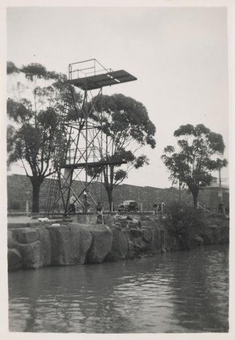 Diving tower, Coburg Lake, Vic, c. 1948