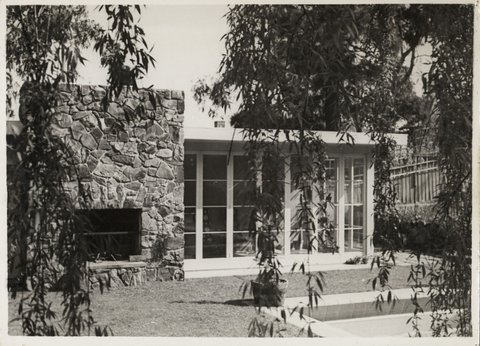 Thomas Ramsay's pool house, Struan Street, Toorak, 1936?