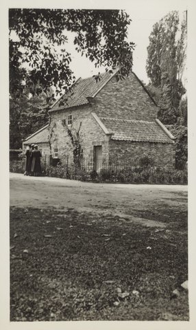 Captain Cook's Cottage, Fitzroy Gardens, Melbourne, 1930s