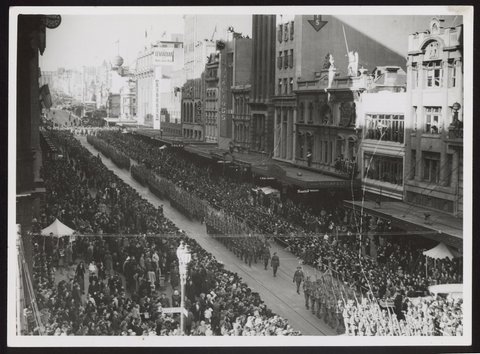 March of 2,500 members of the A.I.F., through Melbourne, 1940
