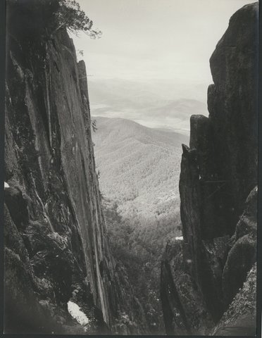 Northcote Crevasse, Mt. Buffalo, Victoria, 1910–40