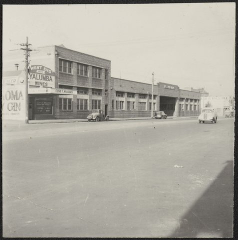 Former Woolworths warehouse, 540 Spencer Street, West Melbourne, 1940–50