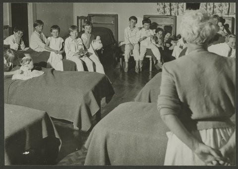 [Little girls at Melbourne Orphanage, Brighton, Vic.?], 1920–50