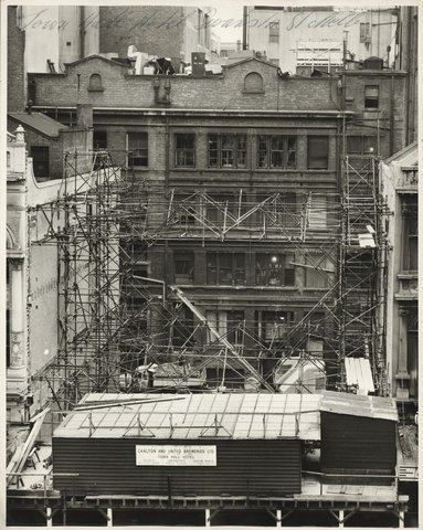 Town Hall Hotel, Swanston St. Melb, 1941–45
