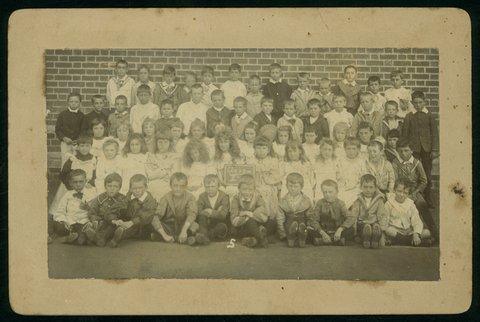 School in Collingwood, Misses Beyer probably attended, 1889–1901