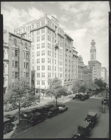 [Queen Street, Melbourne, Victoria], 1930s