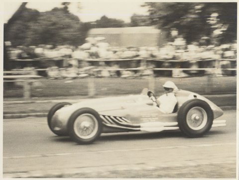 Doug Whiteford, Albert Park, 1953?