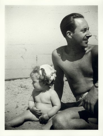 Joy Hester, Albert Tucker and Sweeney, St. Kilda Beach, December 1945