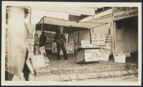 Makeshift stand in Collingwood for British Union for Abolition of Vivisection, 1922?