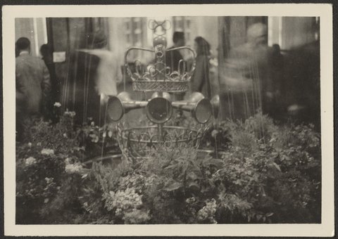 Flower arrangement surrounding a crown, Melbourne, 1954