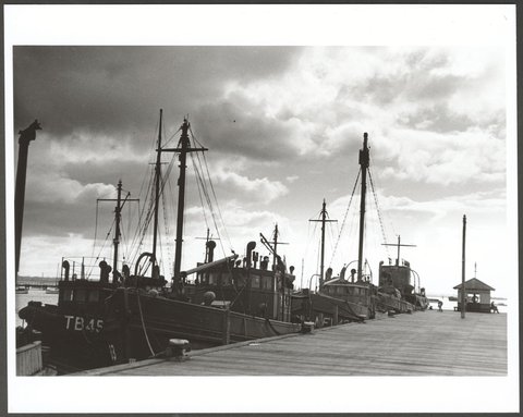 Fishing vessels at Gem Pier, Williamstown, Victoria, Australia, 1948–50