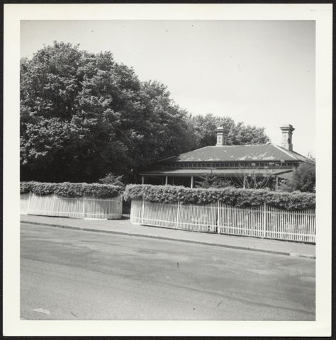 Federation styled house, corner of Canterbury Street and Ascot Vale Road, Flemington, 1915–28