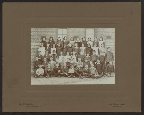 Group of children at South Preston primary school, gathered for a school photograph, 1910–13
