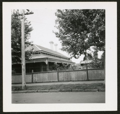 View of houses and large gardens, possibly Alma Road, Camberwell, 1940–50