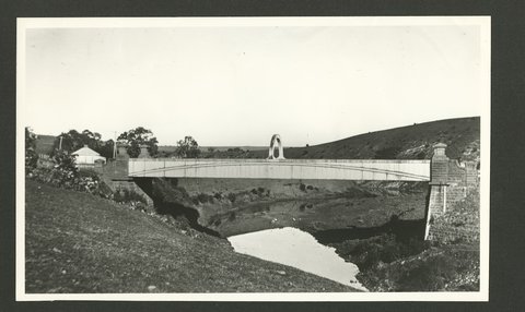 Maribyrnong River bridge at Keilor, 1914