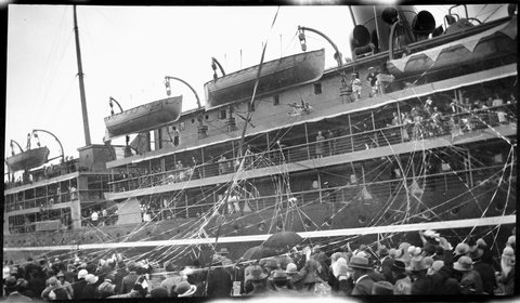 Collection of negatives relating to Brunswick and surrounds, 1920–40