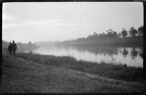 Collection of flexible base negatives showing the Yarra River in flood, 1920–30