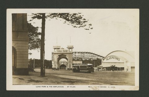 Luna Park & the Esplanade, St. Kilda, 1929?