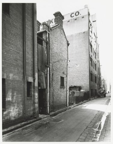 George Lane - west side, looking towards Little Lonsdale Street, 1950