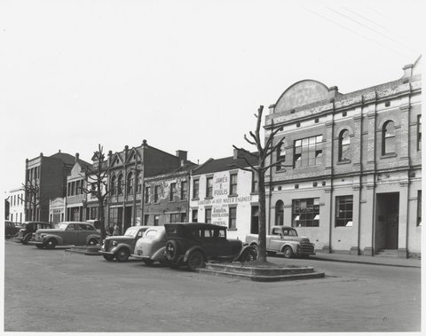 Exhibition Street - east side, between Little Lonsdale and La Trobe Streets, 1950