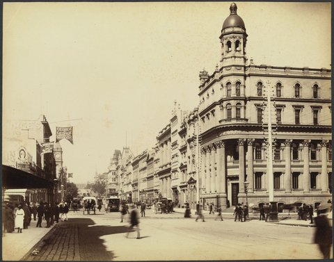 Looking east up Collins Street from Elizabeth Street corner, 1888?
