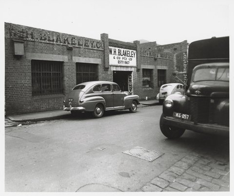 Little Lonsdale Street - south side, between Griffin Lane and Casselden Place, 1950