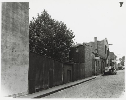 Finn Place - west side, from Little Lonsdale Street, looking north, 1950