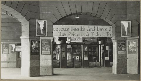 Flinders St. [Interior of station.], c. 1925