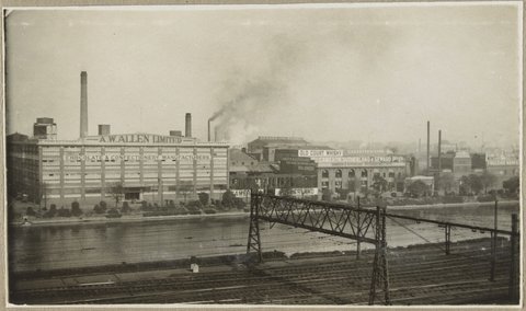 Flinders St. [Bird's eye view looking towards factories on the other side of the river.], 1905–28
