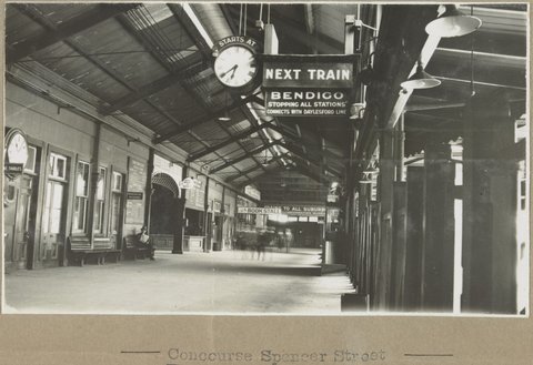 Concourse Spencer Street, c. 1920