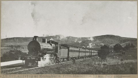 A2.572.arriving at Korumburra from Melbourne. 10am, 1910