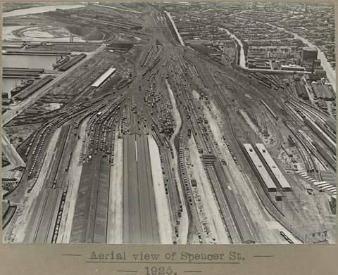 Aerial view of Spencer St, 1925