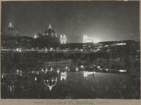 Flinders St. Station. (Illuminated.), c. 1928