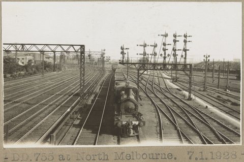 DD.755 at North Melbourne, 1928