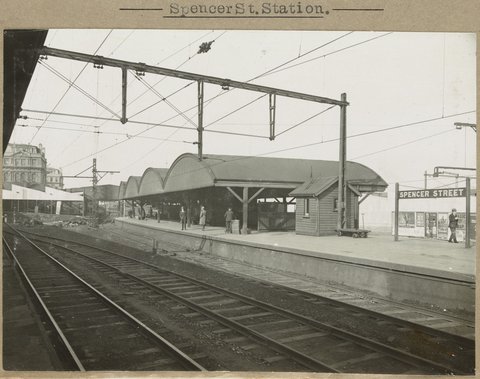 Spencer St.Station. [Looking from one platform to another.], 1905–28