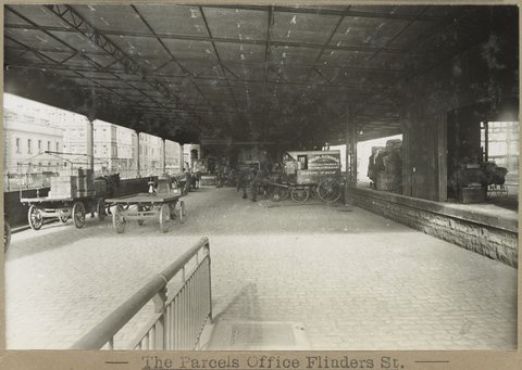 The Parcels Office Flinders St, 1905–28