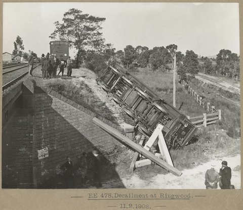 Derailment at Ringwood. EE 478. [Off the rails] R.443. [Guard's van on the rails.], 1908