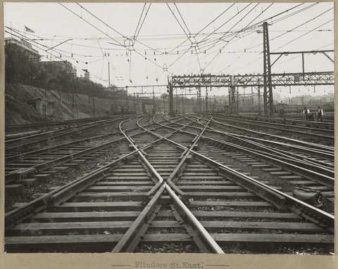 Flinders St.East, 1905–28
