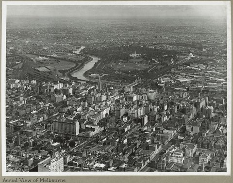 Aerial view of Melbourne, 1925–35