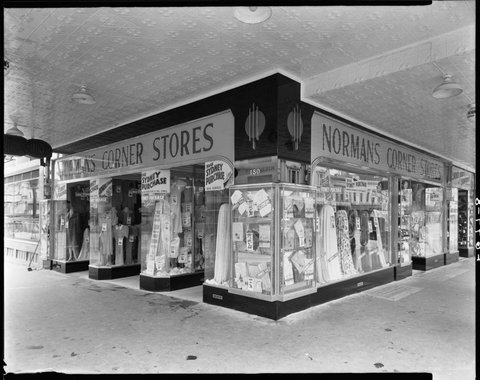 Norman's Corner Store, 180 Bourke Street, on the NW corner of Bourke & Russell Streets, 1943?