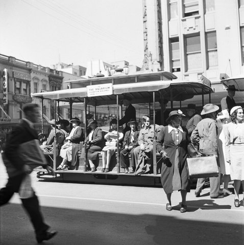 Collection of negatives showing Melbourne streets and surrounds, 1940–50
