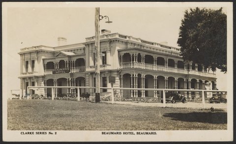 BEAUMARIS HOTEL, BEAUMARIS, c. 1939