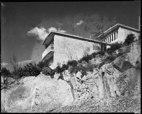 Flats designed by Roy Grounds, 3 Glover Court, Toorak, 1943?