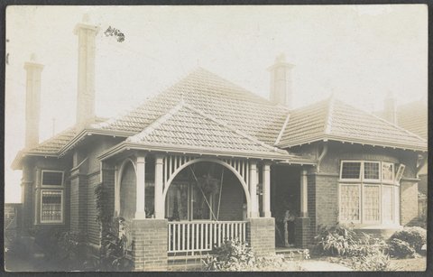 "Lawton" Moore St Grace Park Hawthorn, 1909?