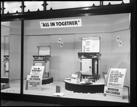 Gas showroom window at the Metropolitan Gas Co., 196 Flinders Street, Melbourne, 1936