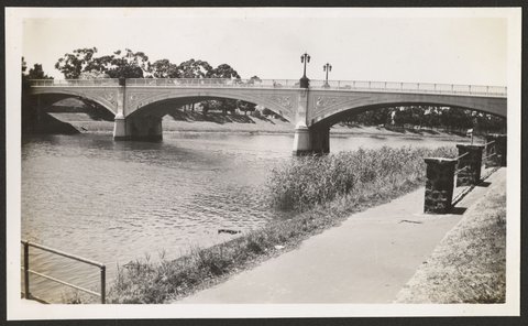 Locations and buildings in Melbourne, Victoria, 1940–45