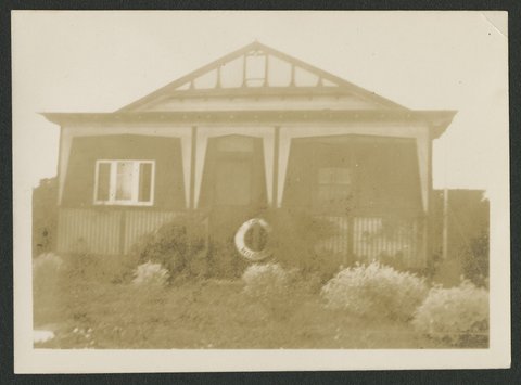 Luly home, buildings and views around Altona, Victoria, 1924