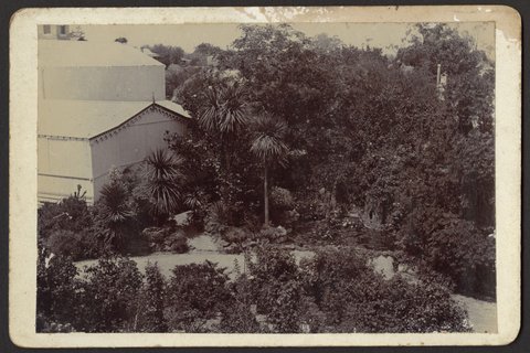 Mr Bains Conservatory & Garden 1890, Normanby Rd, Est Kew