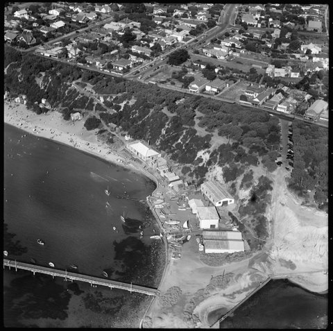 Aerial view of Black Rock looking east from Port Phillip Bay, 1950